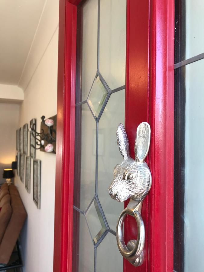 Alice In Wonderland Cottage By The Sea Torquay Exterior foto